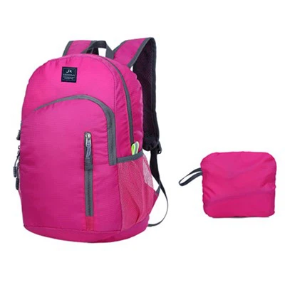 Les sacs à dos pliables en nylon possèdent-ils une cloison intérieure amovible ?